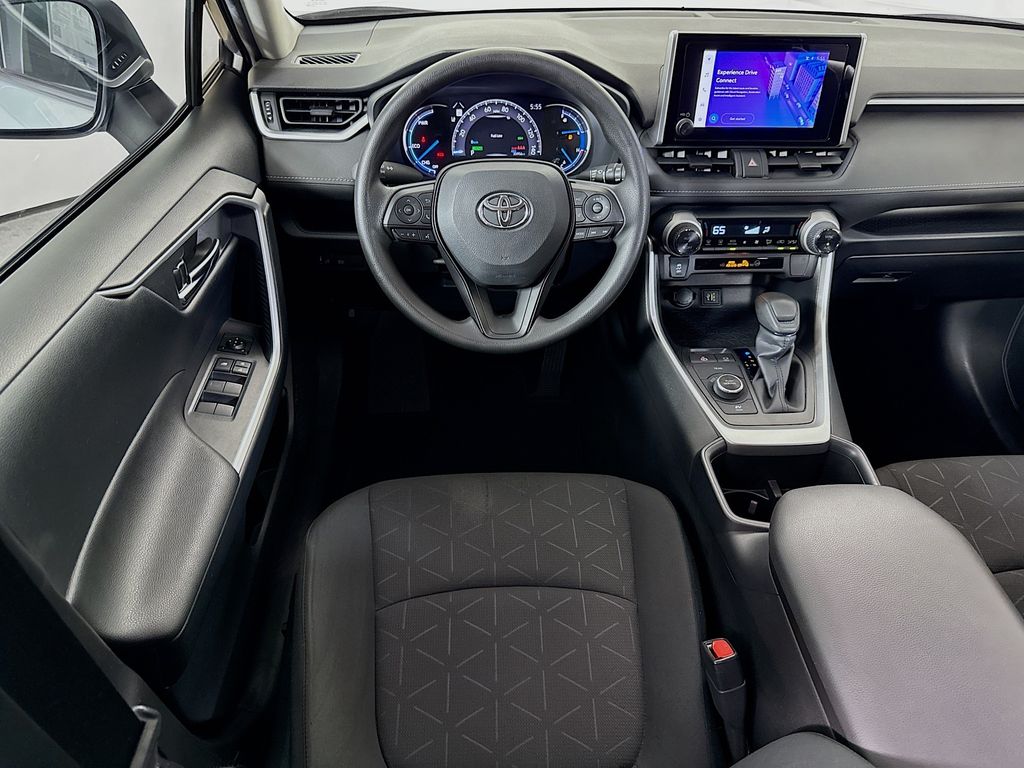 2023 Toyota RAV4 Hybrid XLE photo 21