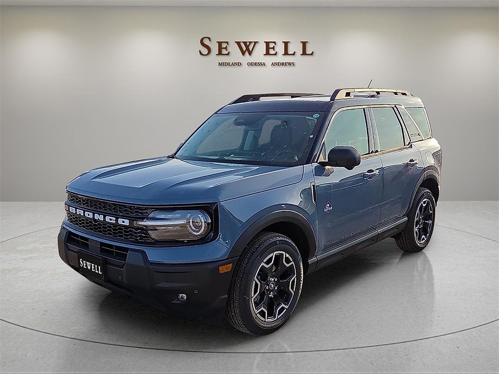 2025 Ford Bronco Sport Outer Banks's photo