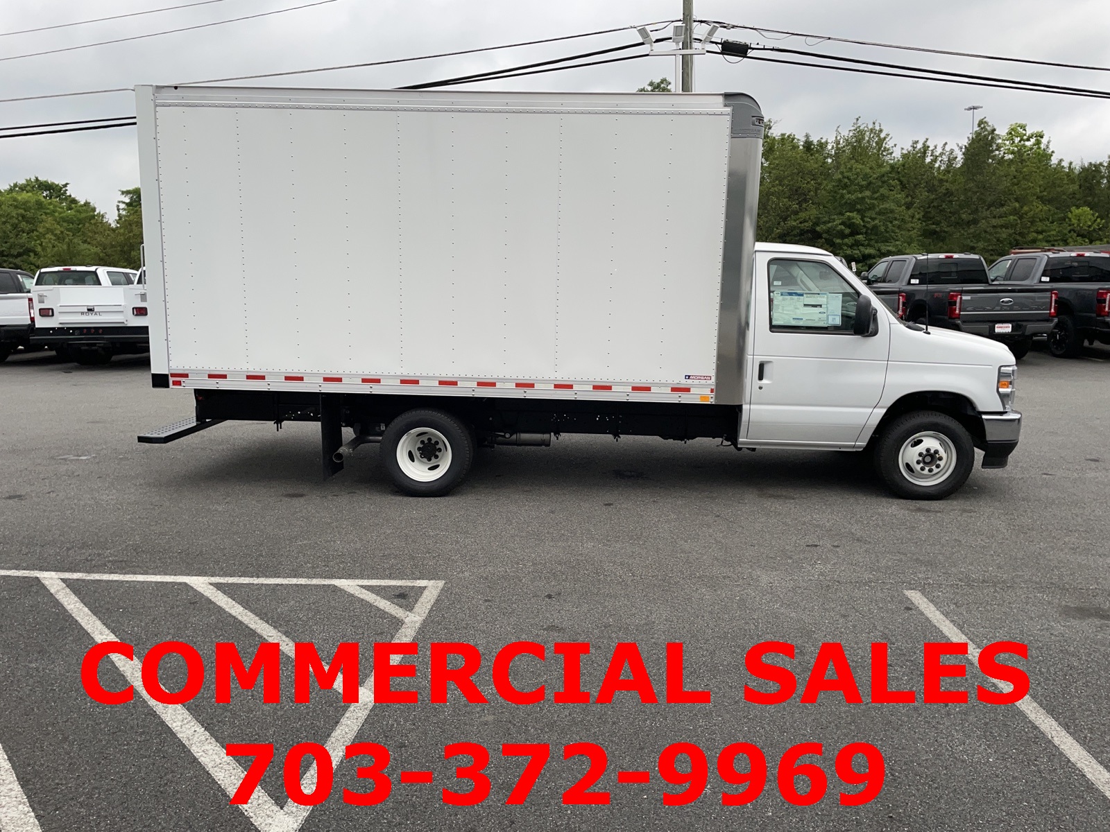 2025 Ford E-350 photo 2