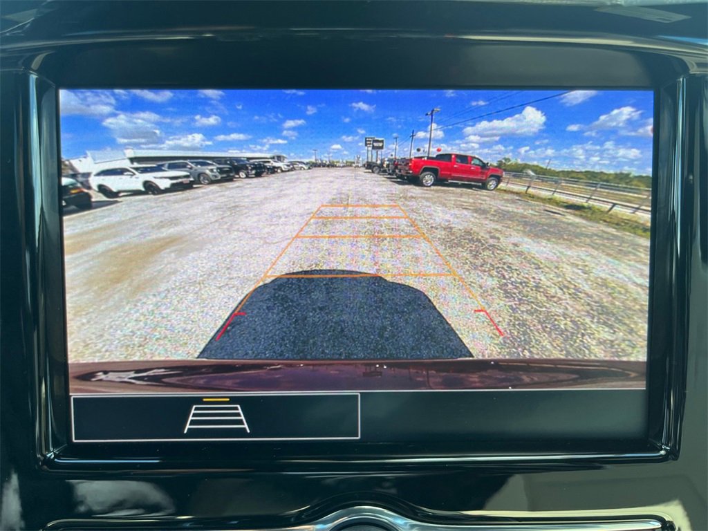 2023 Chevrolet Traverse Cloth photo 11