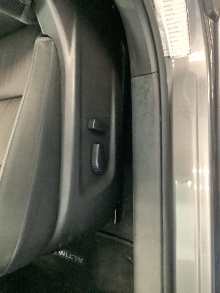 2024 Nissan Altima 2.5 SV photo 21