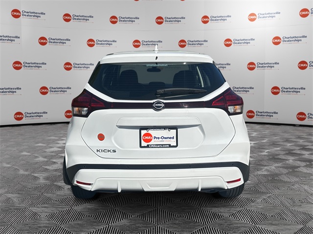 2024 Nissan Kicks S photo 4