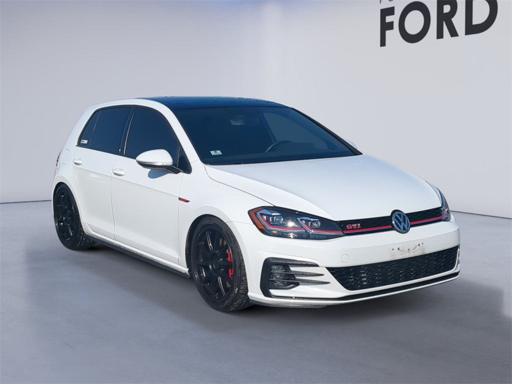 2019 Volkswagen Golf GTI SE photo 7