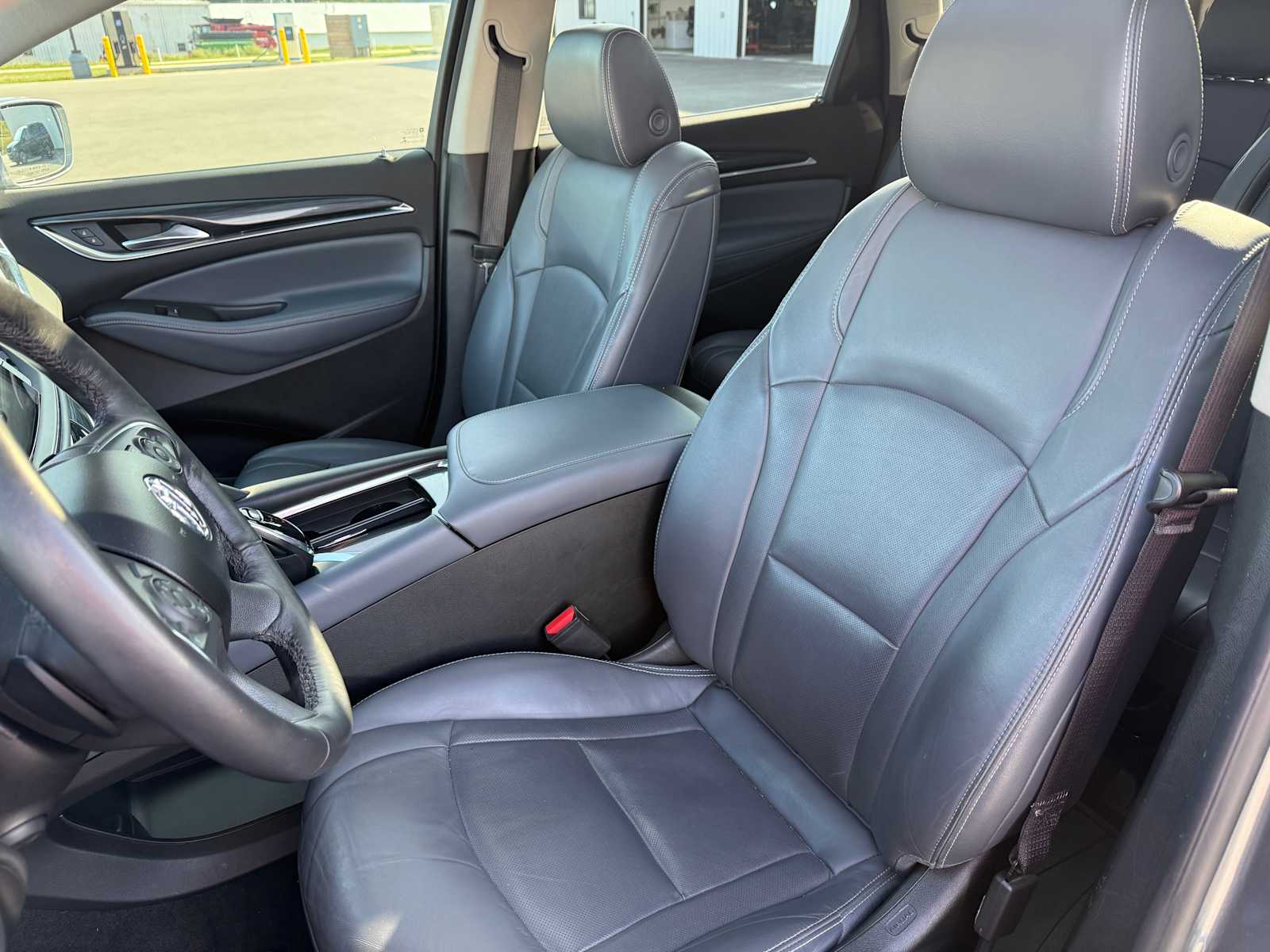 2018 Buick Enclave Premium photo 19