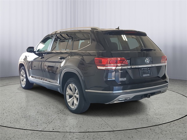 2018 Volkswagen Atlas SEL photo 3