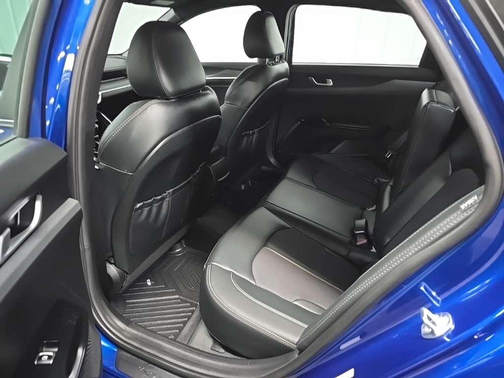 2023 Kia K5 GT-Line photo 30