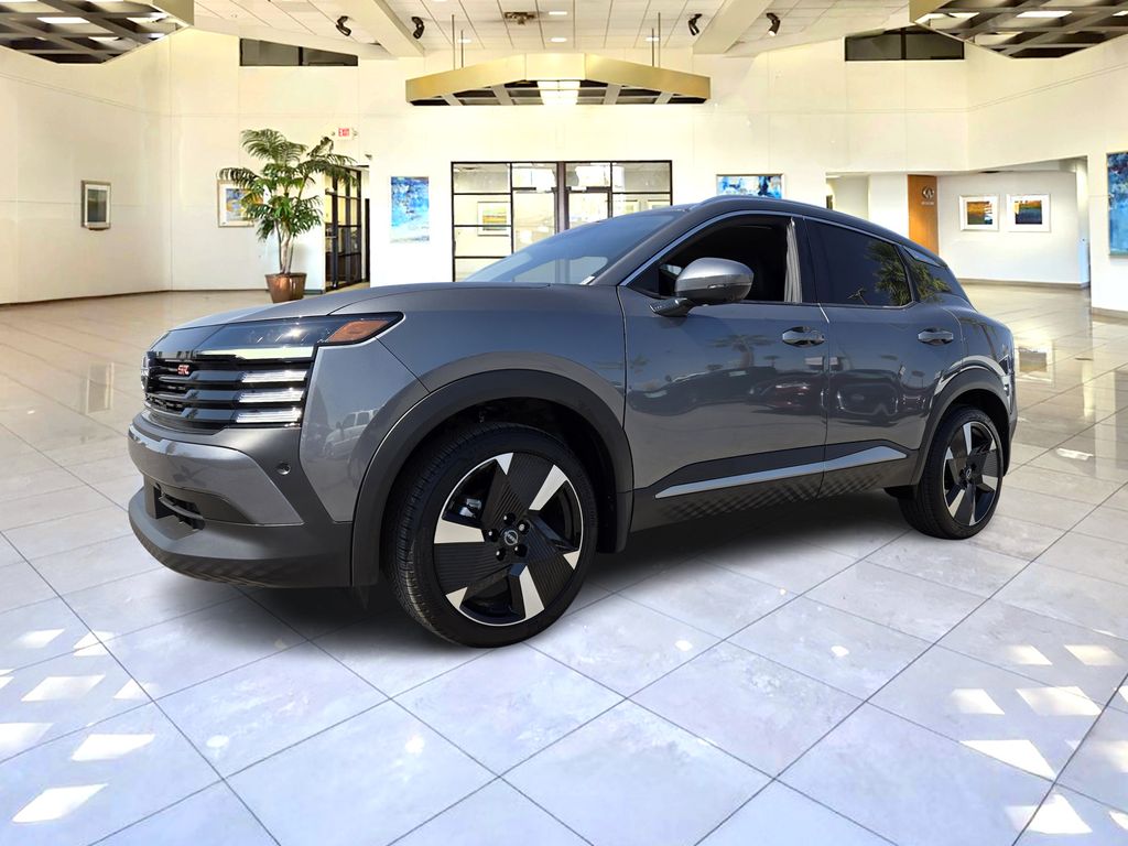 2025 Nissan Kicks SR photo 3