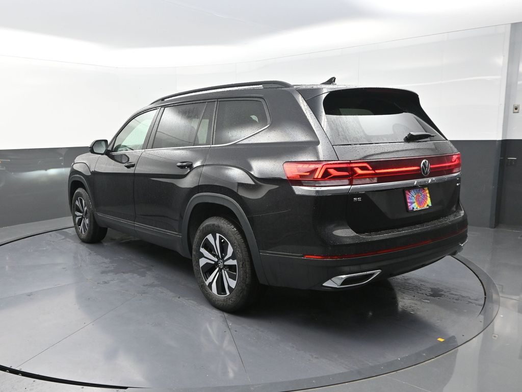 2025 Volkswagen Atlas SE photo 5
