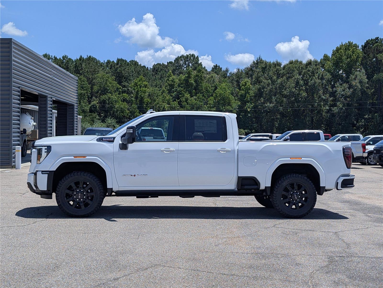 2025 Gmc Sierra 2500 HD AT4 photo 2
