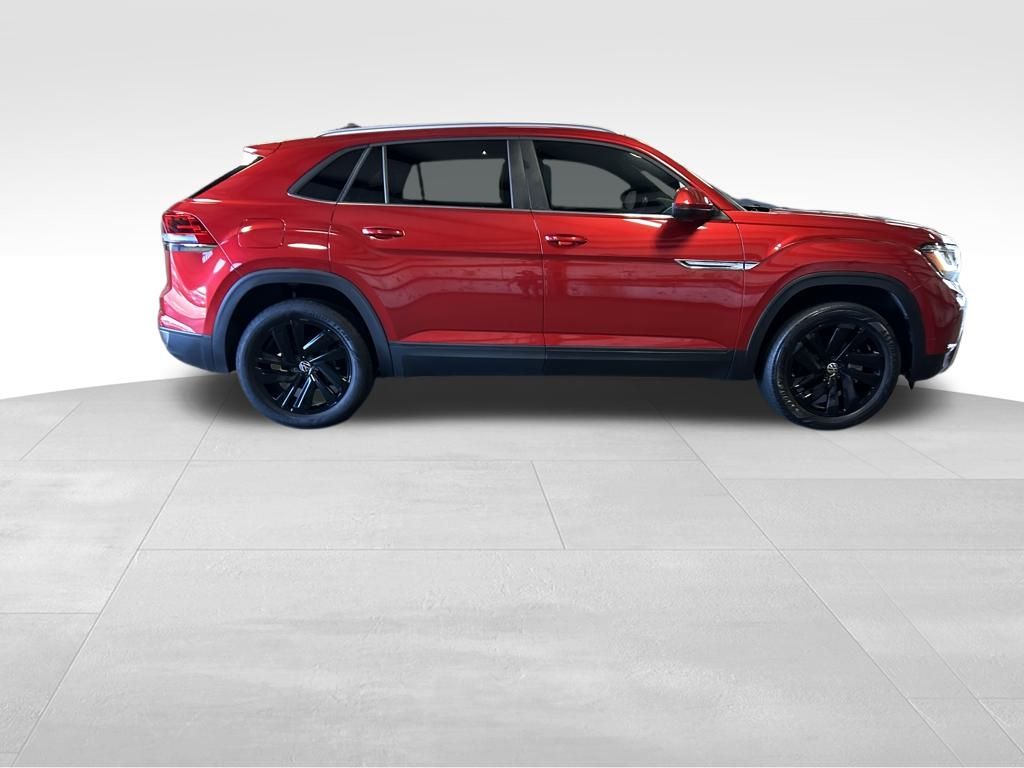 2022 Volkswagen Atlas Cross Sport SE Technology photo 6
