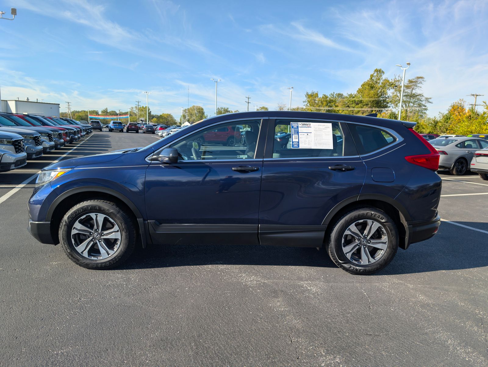 2019 Honda CR-V LX photo 3