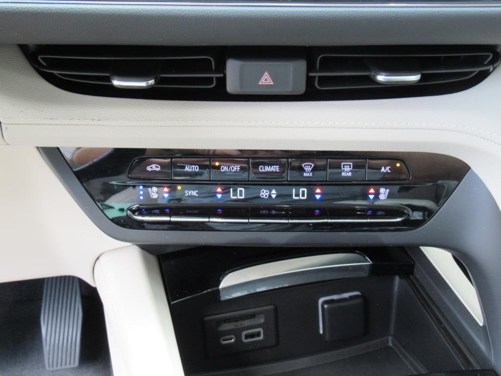 2022 Buick Envision Avenir photo 22