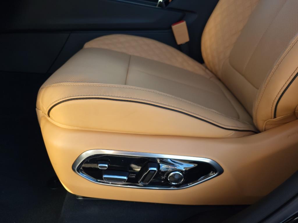 2024 Jeep Cherokee Summit photo 7