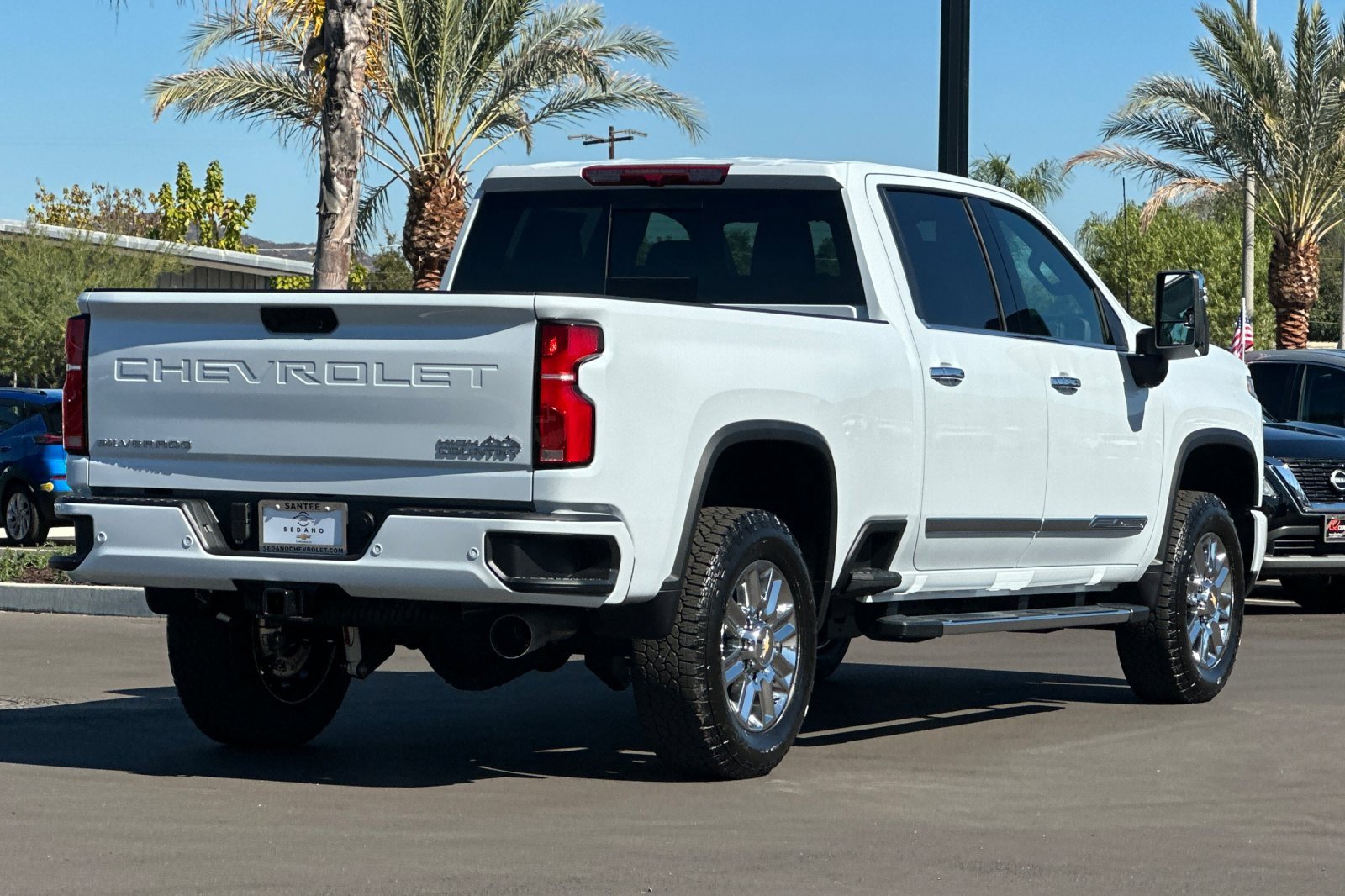 2026 Chevrolet Silverado 2500HD High Country photo 4