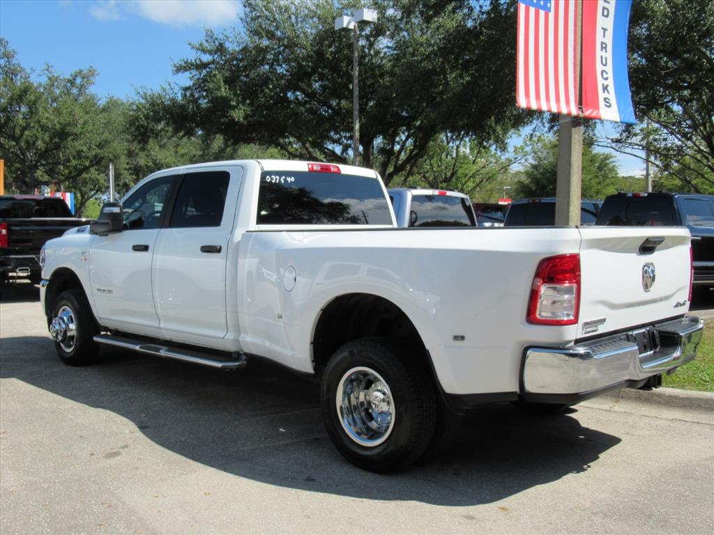 2024 Ram 3500 Big Horn photo 3