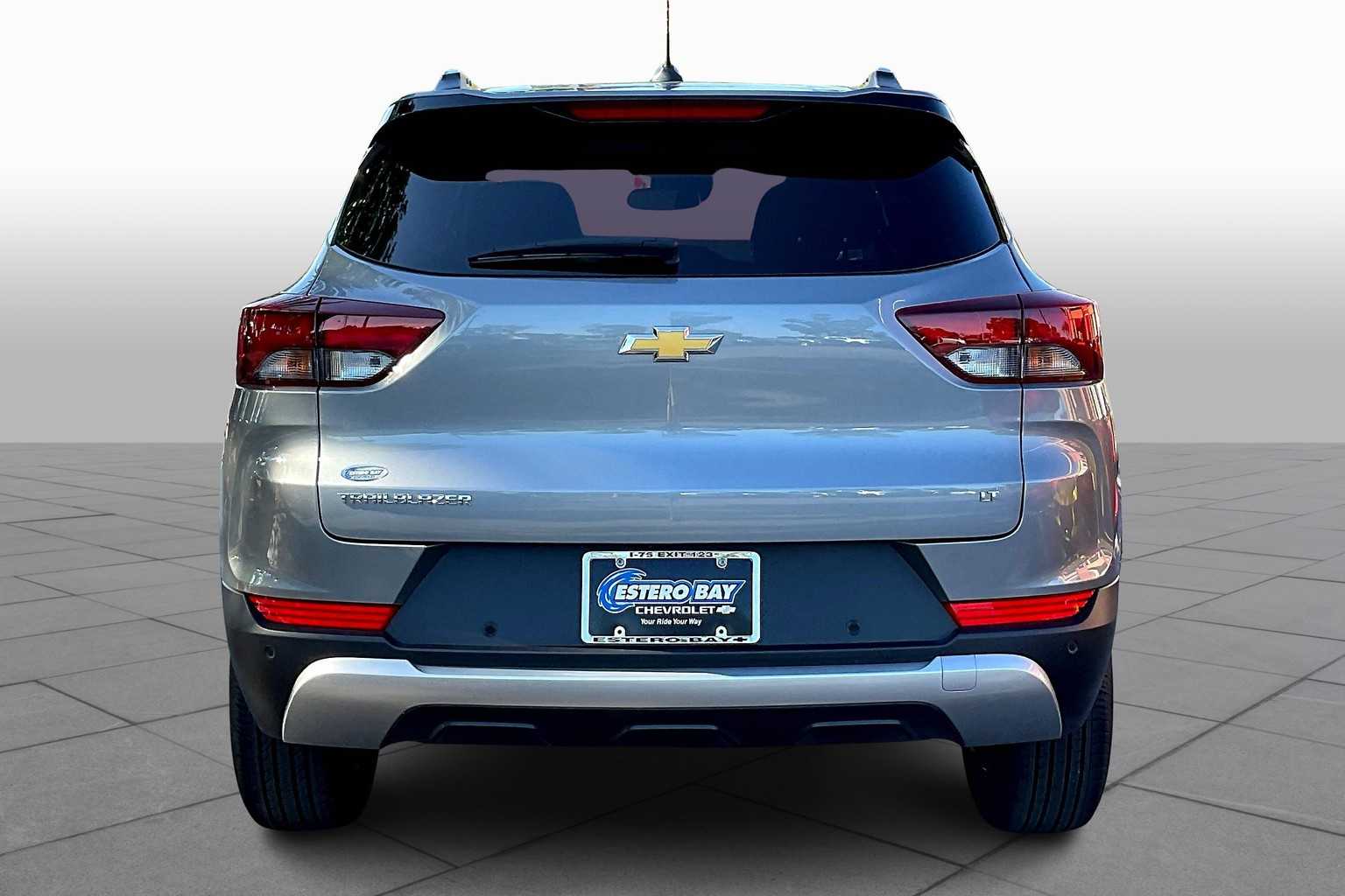 2023 Chevrolet Trailblazer LT photo 4