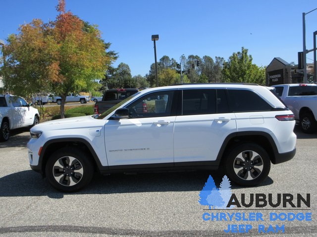 2022 Jeep Grand Cherokee 4xe photo 6
