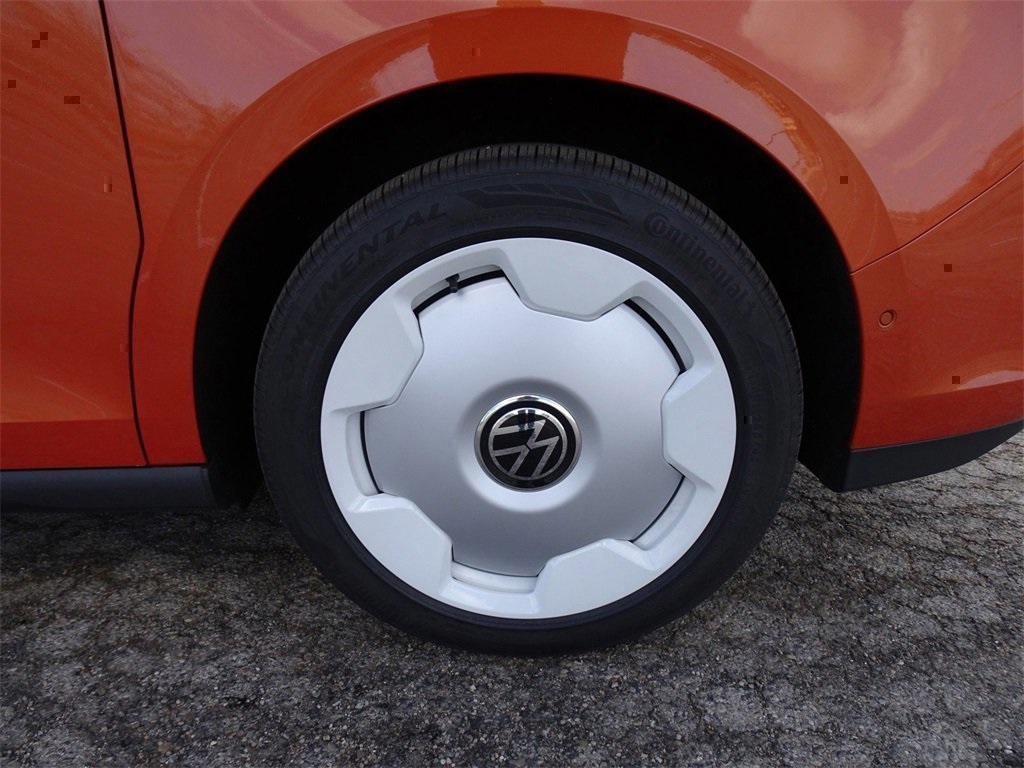 2025 Volkswagen ID. Buzz photo 3