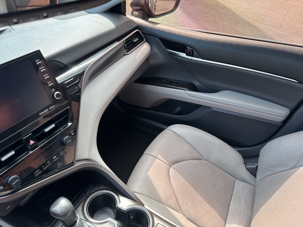 2021 Toyota Camry XSE photo 27