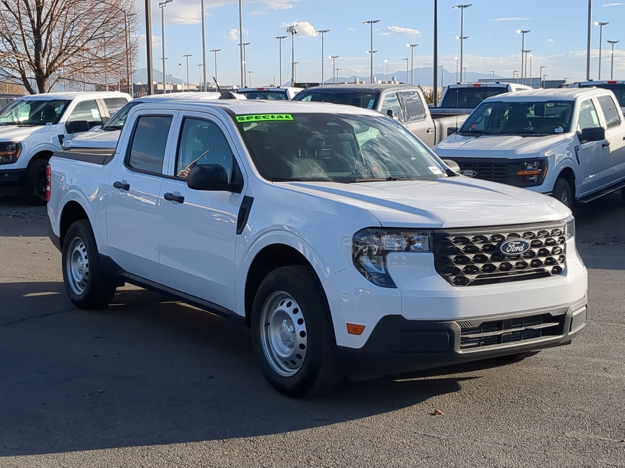 2025 Ford Maverick XL