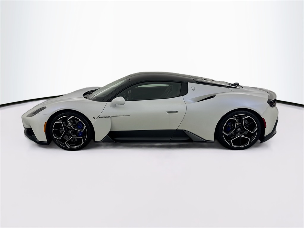 2023 Maserati MC20 Base photo 8
