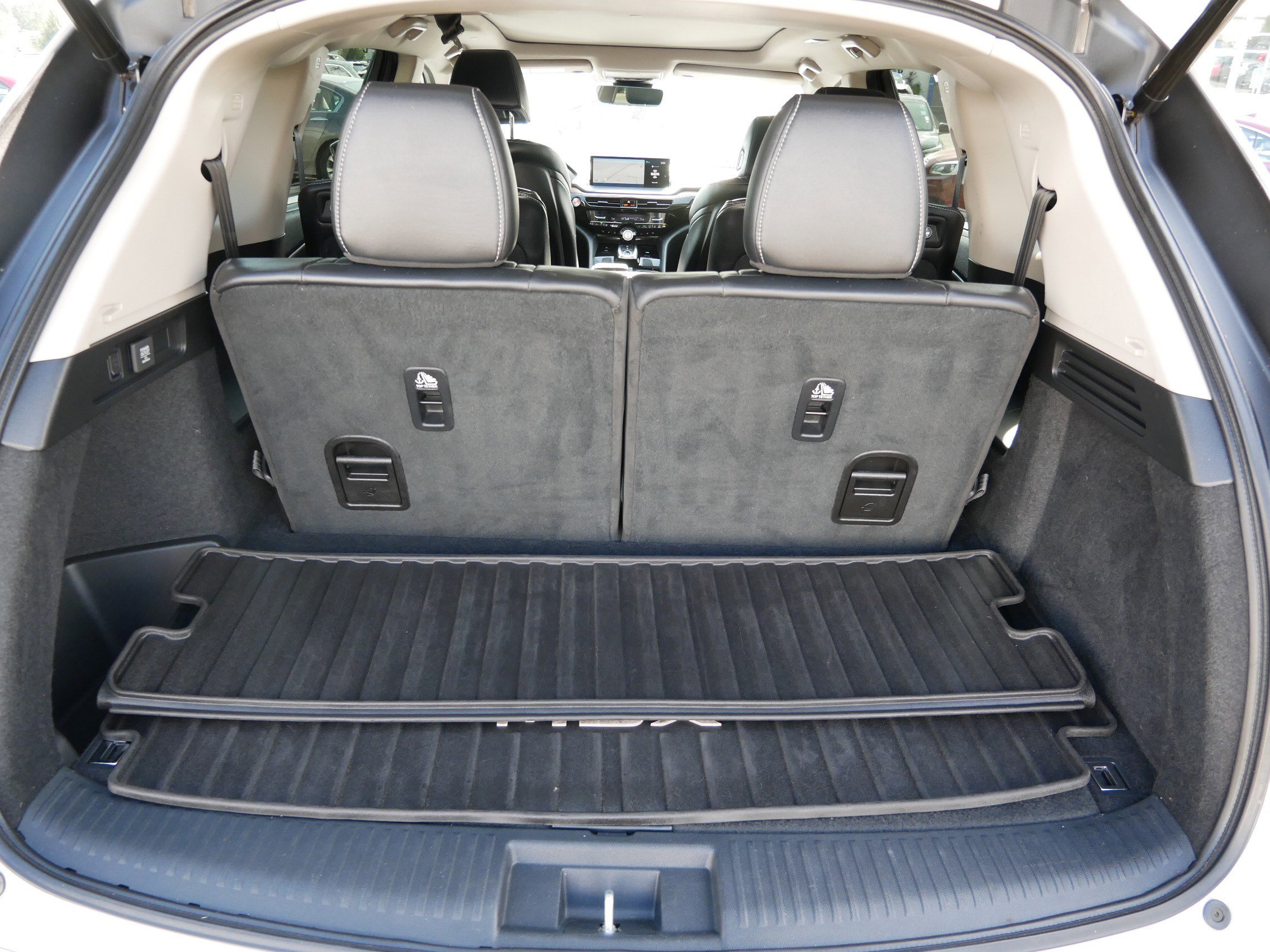 2022 Acura MDX Technology photo 18