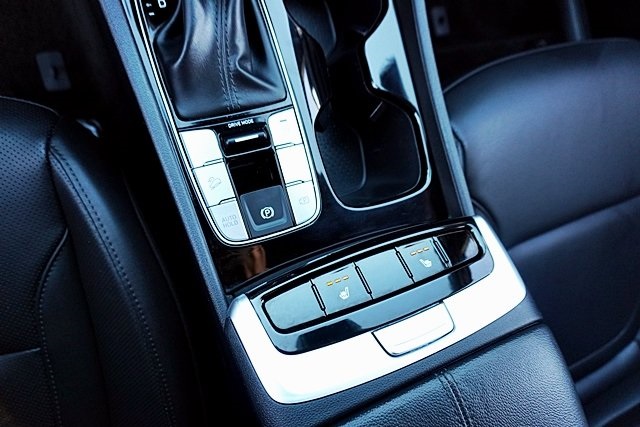 Used 2024 Gray Hyundai XRT image 31