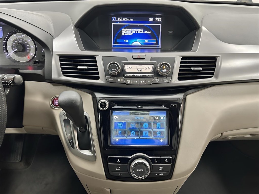 2014 Honda Odyssey EX photo 18