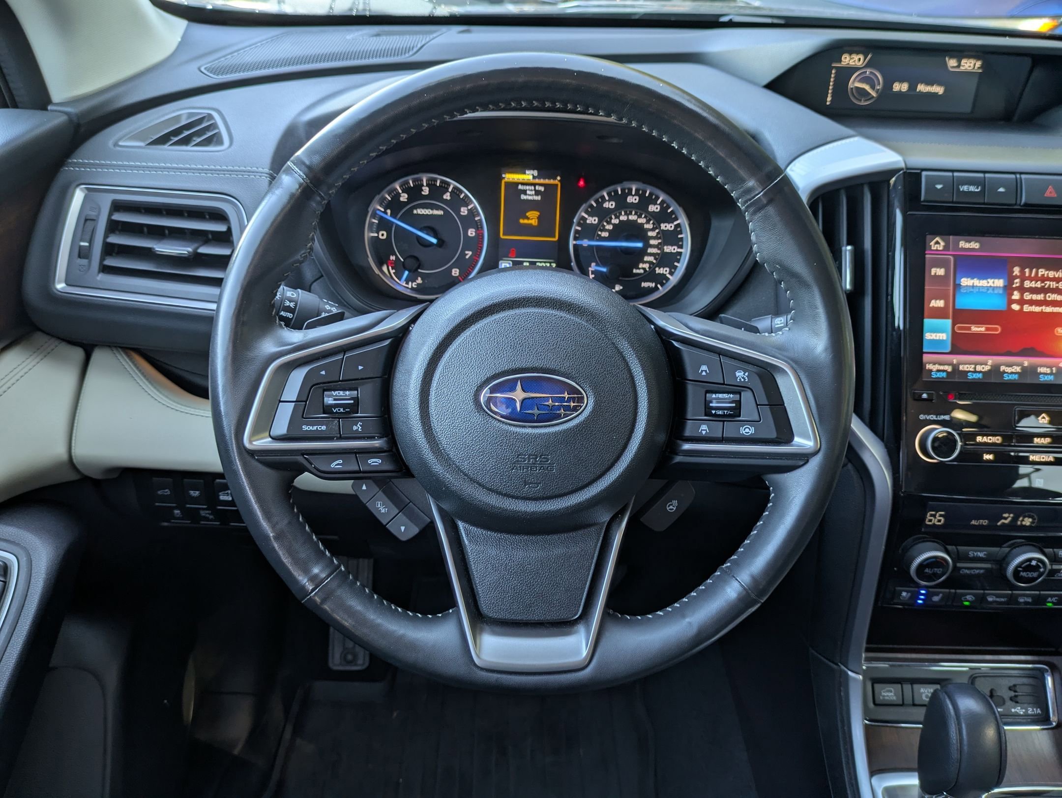 2022 Subaru Ascent Touring photo 18