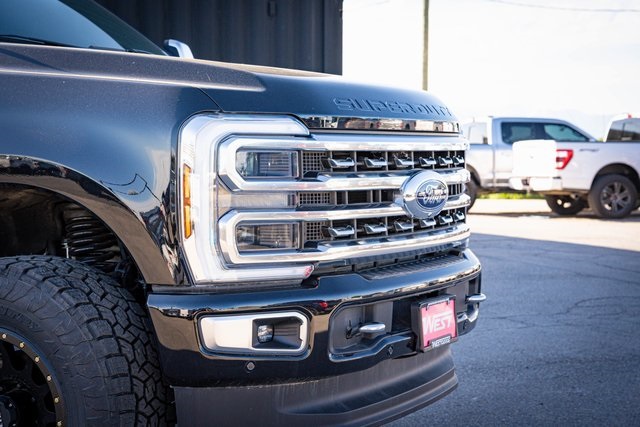 2024 Ford F-350 Platinum photo 4