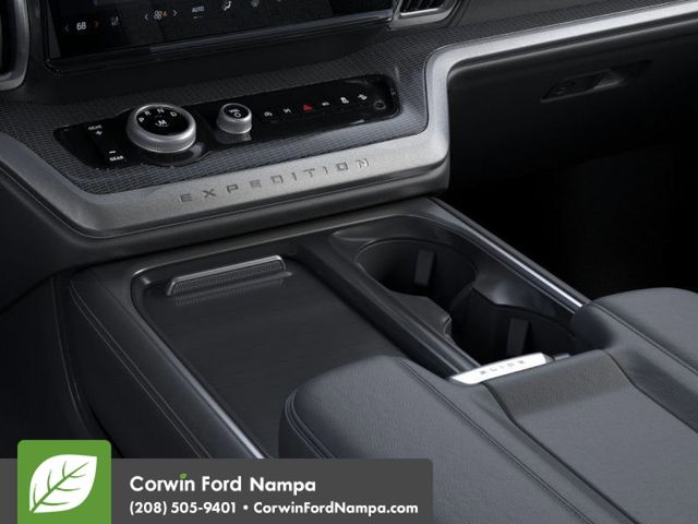 2025 Ford Expedition MAX Platinum photo 12