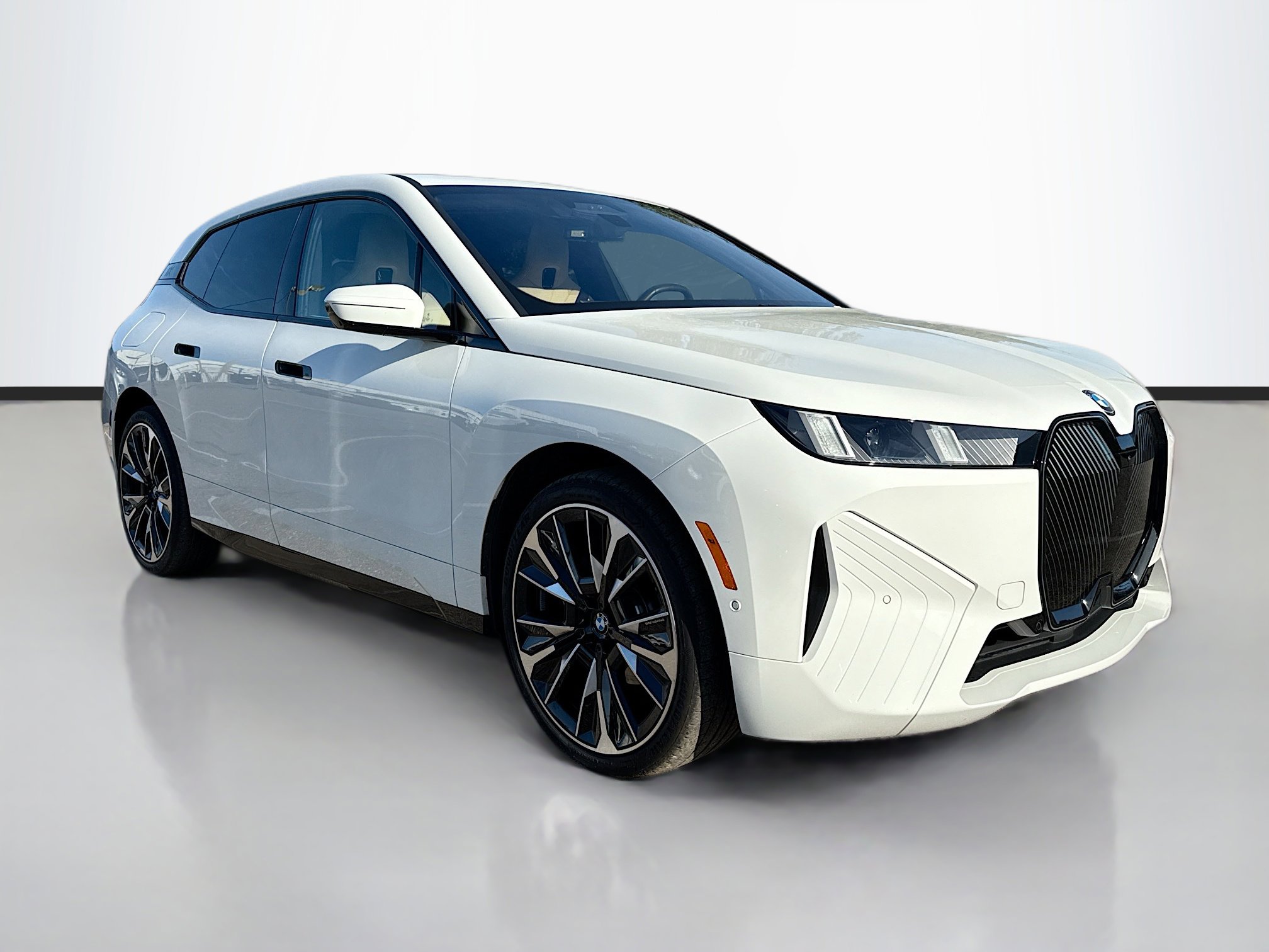 2026 BMW iX 45's photo