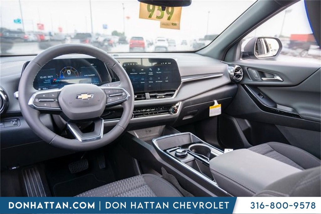 2026 Chevrolet Equinox LT photo 19