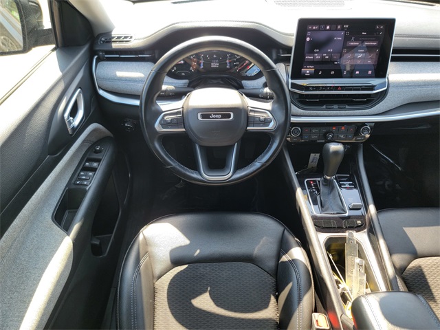 2022 Jeep Compass Latitude photo 23