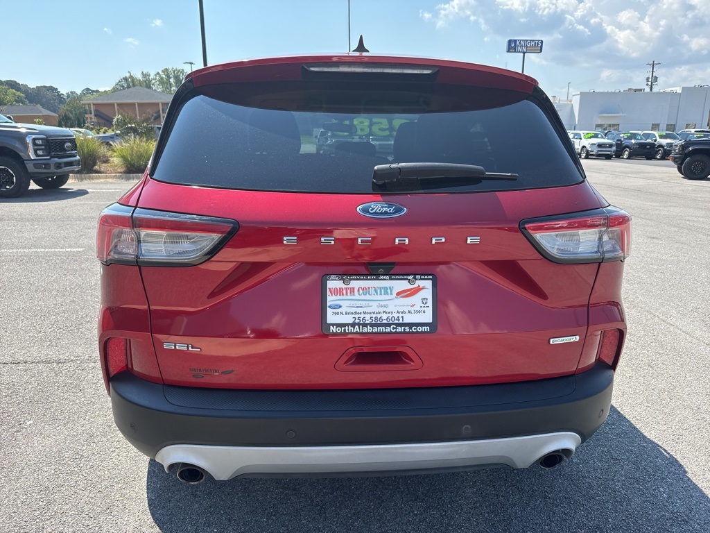 2020 Ford Escape SEL photo 4