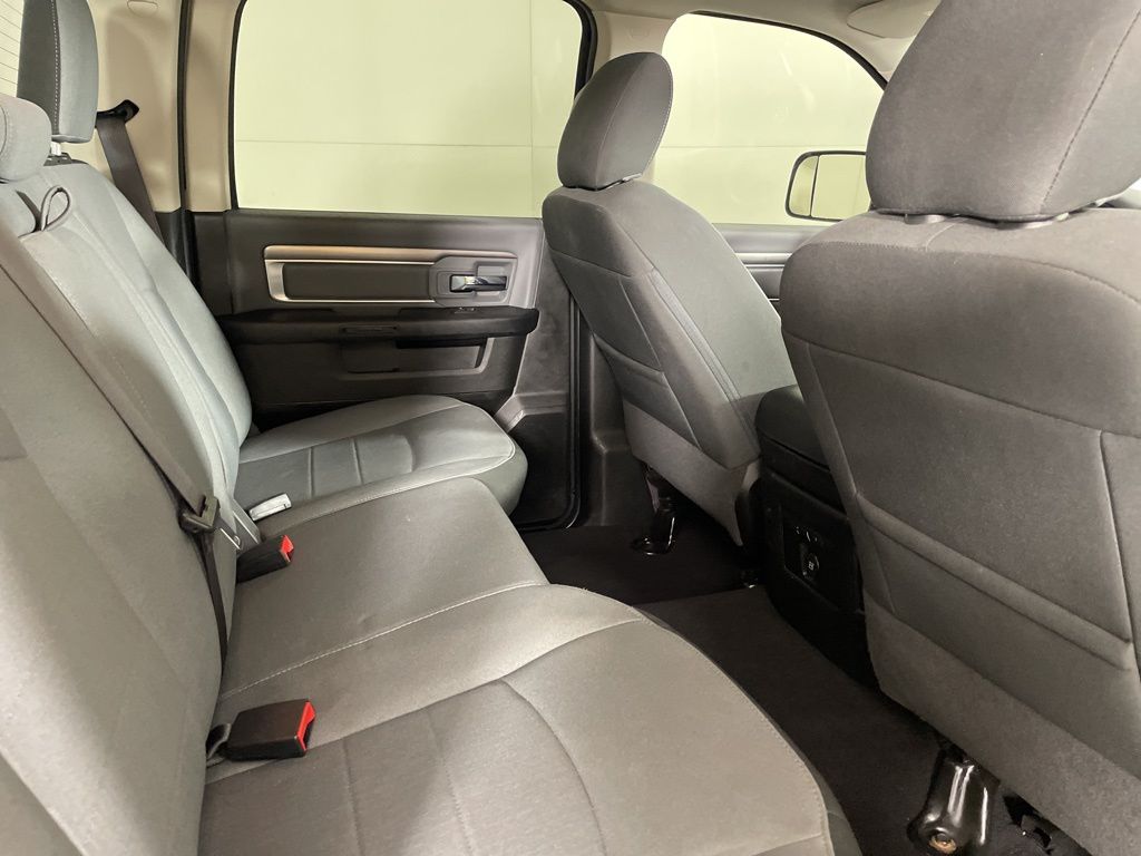 2023 Ram 1500 Classic SLT photo 17