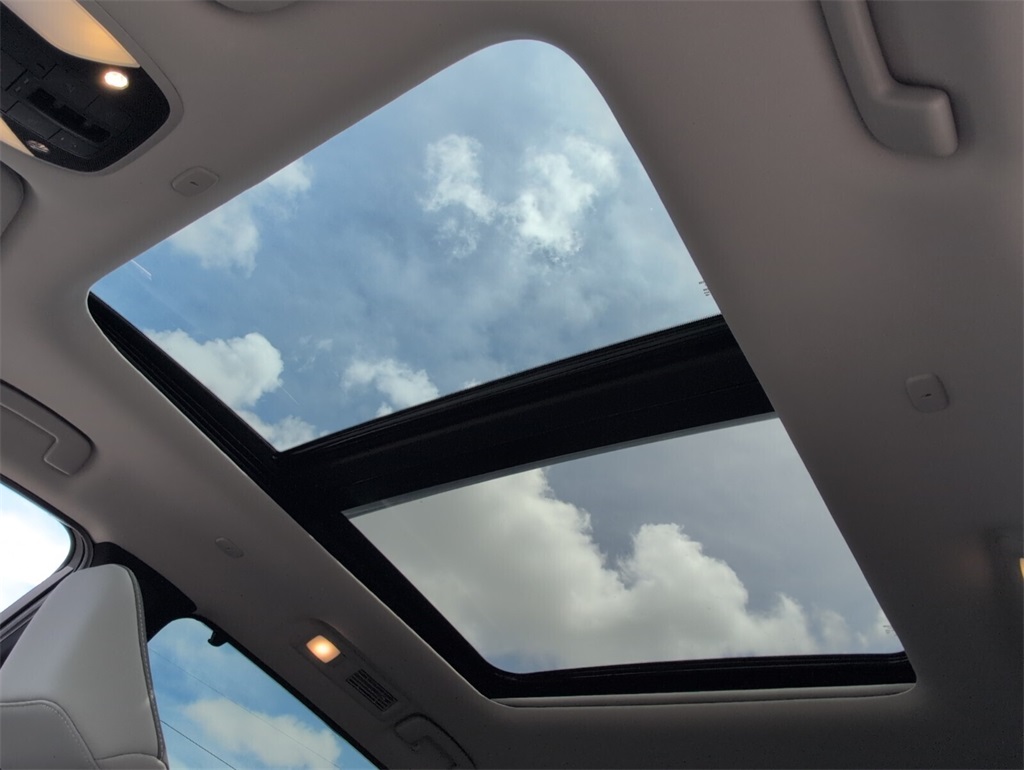 2026 Infiniti QX60 Luxe photo 8