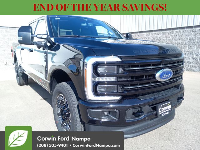 2026 Ford F-250 Super Duty Platinum's photo