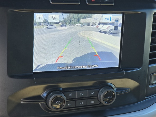 2023 Ford F-150 XLT photo 3