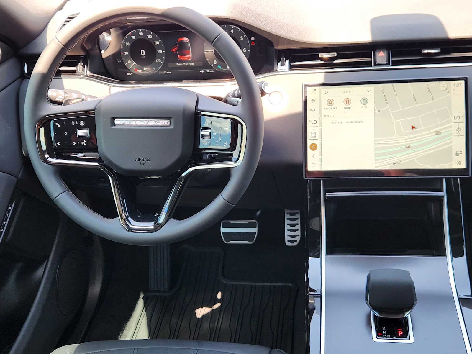 2026 Land Rover Range Rover Evoque Dynamic SE photo 22