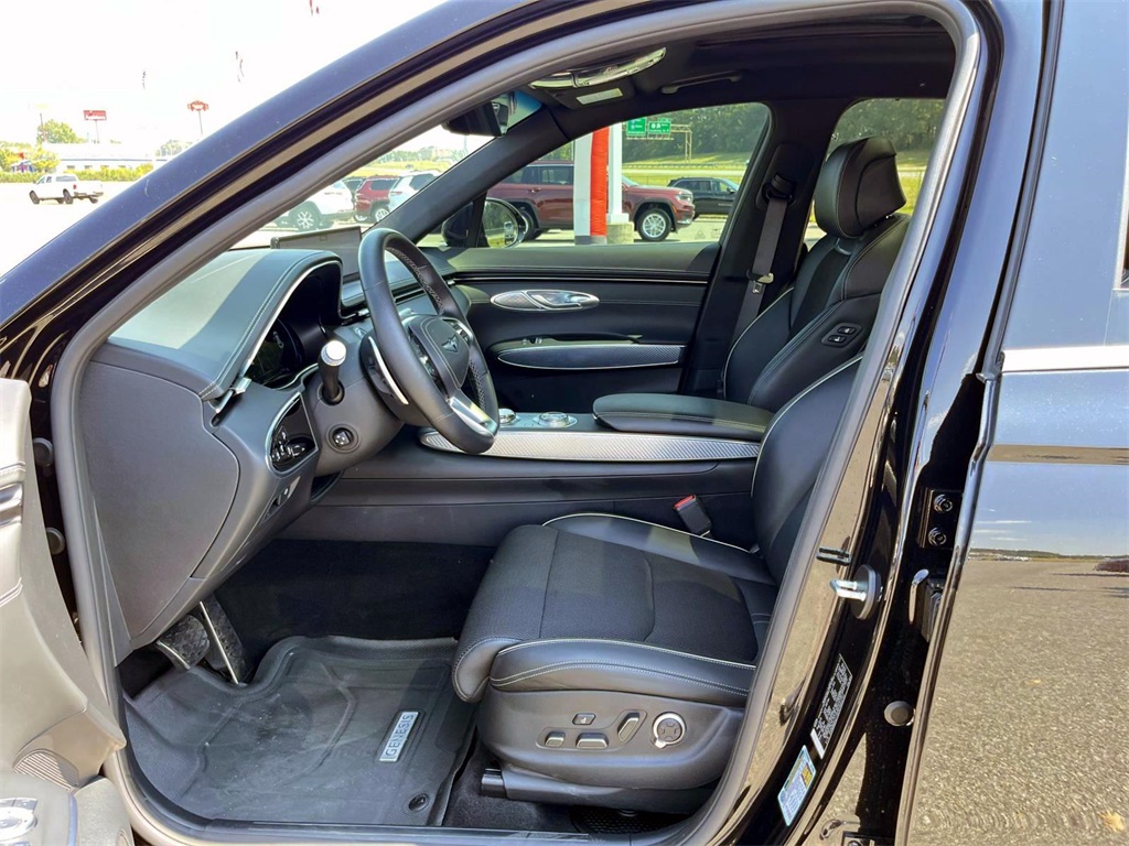 2024 Genesis GV70 2.5T photo 22