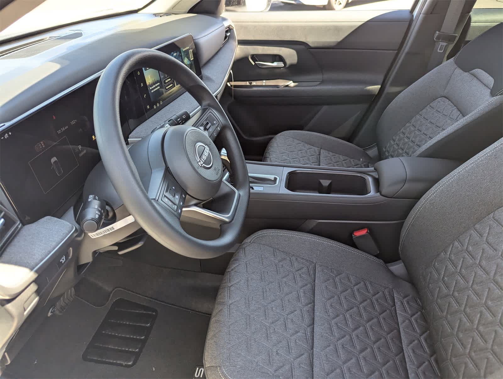 2026 Nissan Kicks SV photo 14