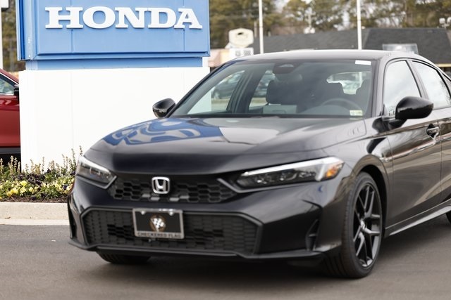 2025 Honda Civic Hatchback Sport photo 2