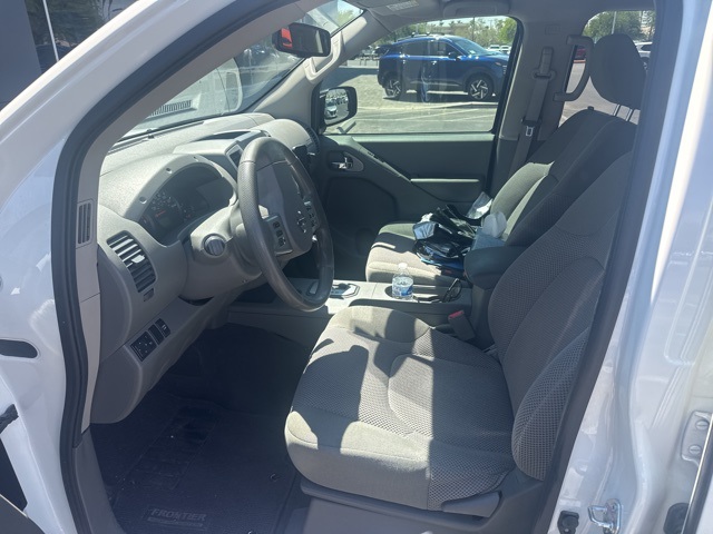 2021 Nissan Frontier SV photo 9