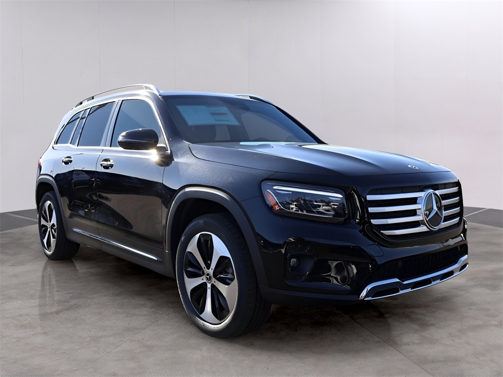 2025 Mercedes Benz GLB 250 4MATIC photo 3