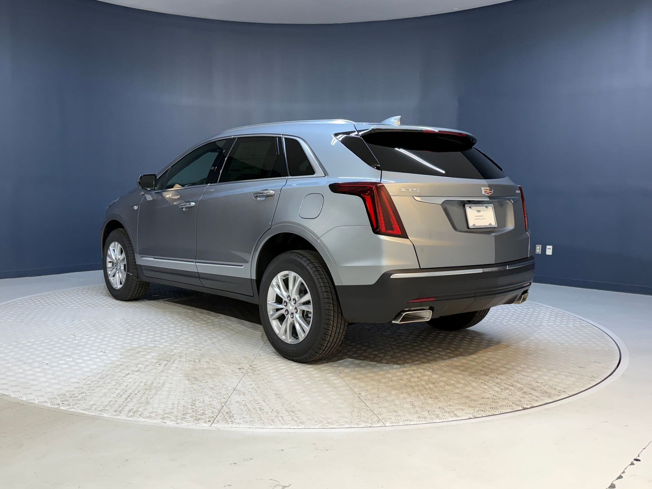 2026 Cadillac XT5 Luxury photo 3