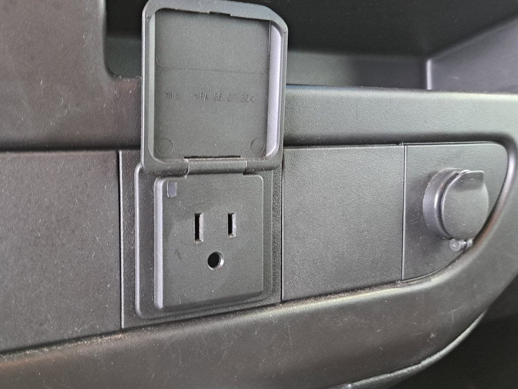 2023 Chevrolet Express 2500 Work Van photo 18