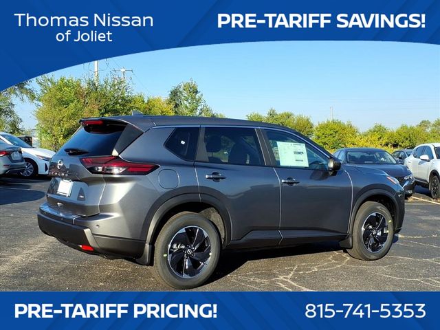 2026 Nissan Rogue SV photo 3