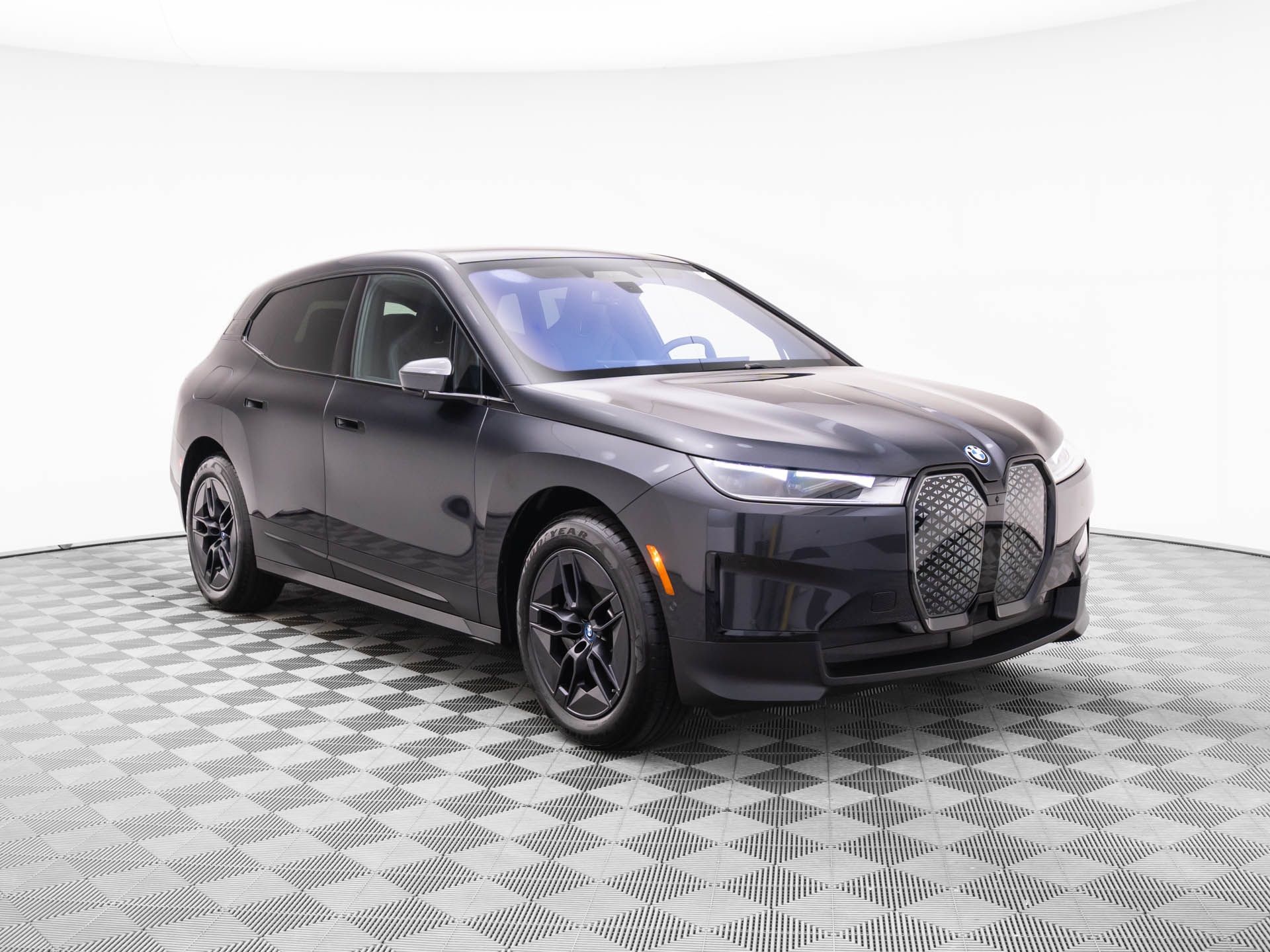 2025 Bmw iX photo 4