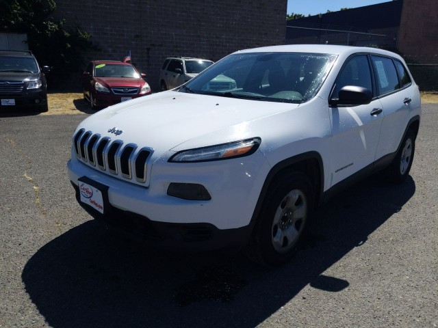 2014 Jeep Cherokee Sport SUV 4D